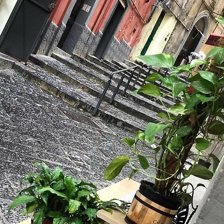 Casa Mari' Centro Storico Vicino Hotel Caracciolo Napoli Esterno foto
